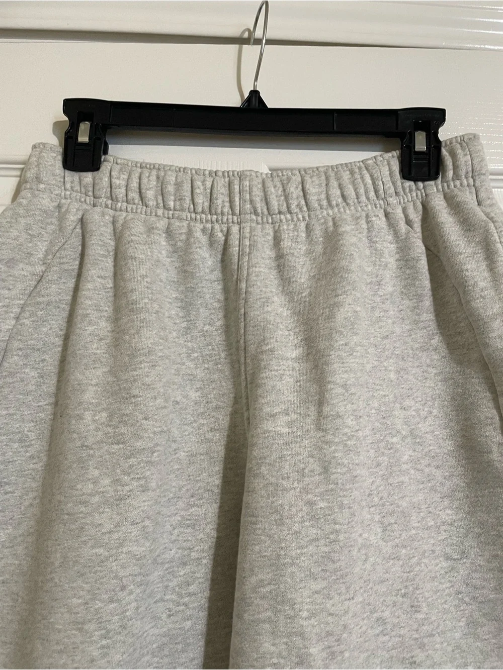 Lululemon Women’s Gray Sweatpants
